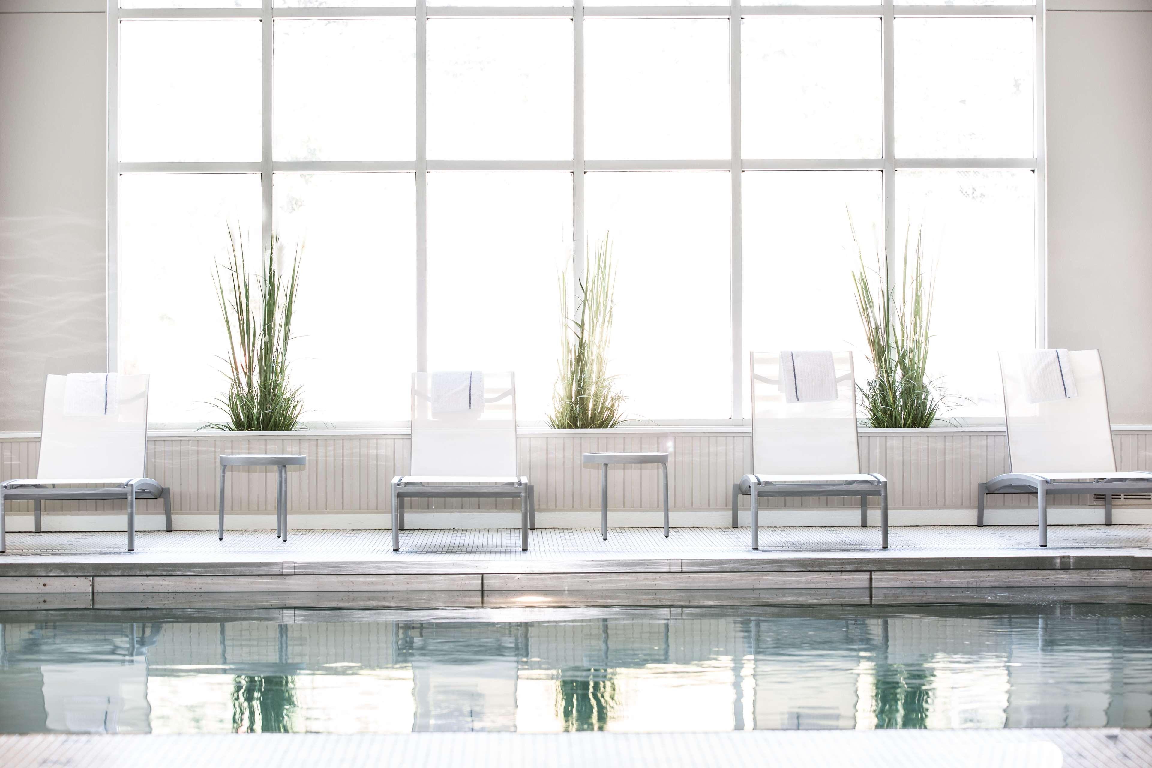 Hotel Renovo Des Moines Urbandale,Tapestry Collection Hilton Εξωτερικό φωτογραφία