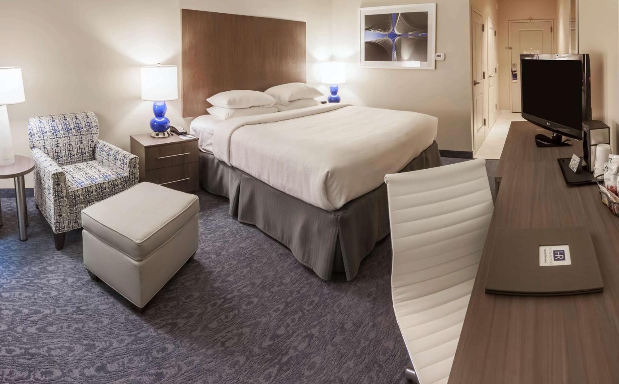Hotel Renovo Des Moines Urbandale,Tapestry Collection Hilton Εξωτερικό φωτογραφία